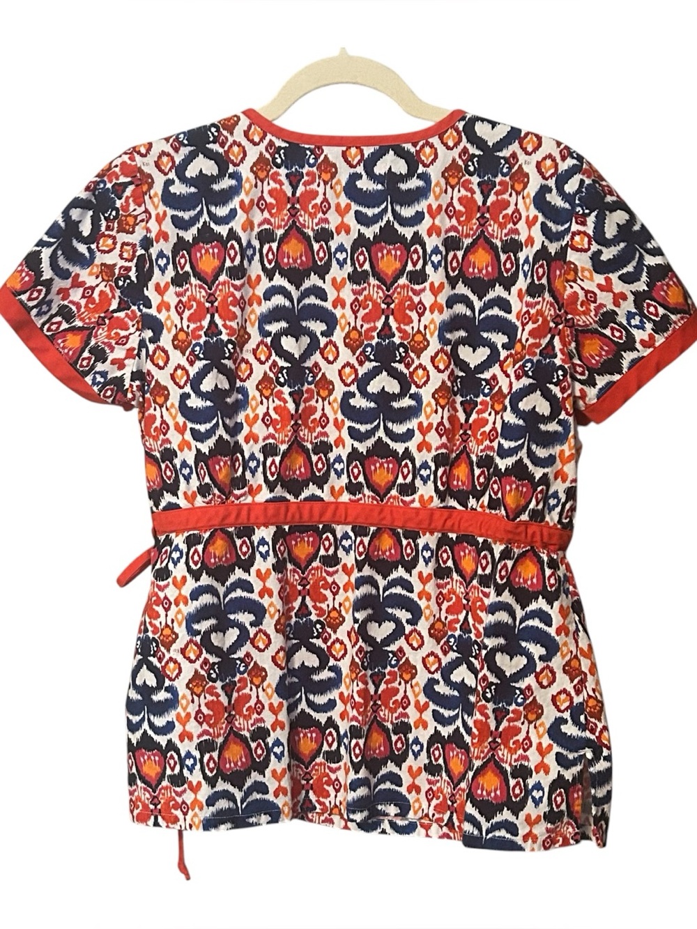Koi Scrub Top Colorful Orange Multi V-neck Side Waist Tie Pockets Sz M - Picture 2 of 11